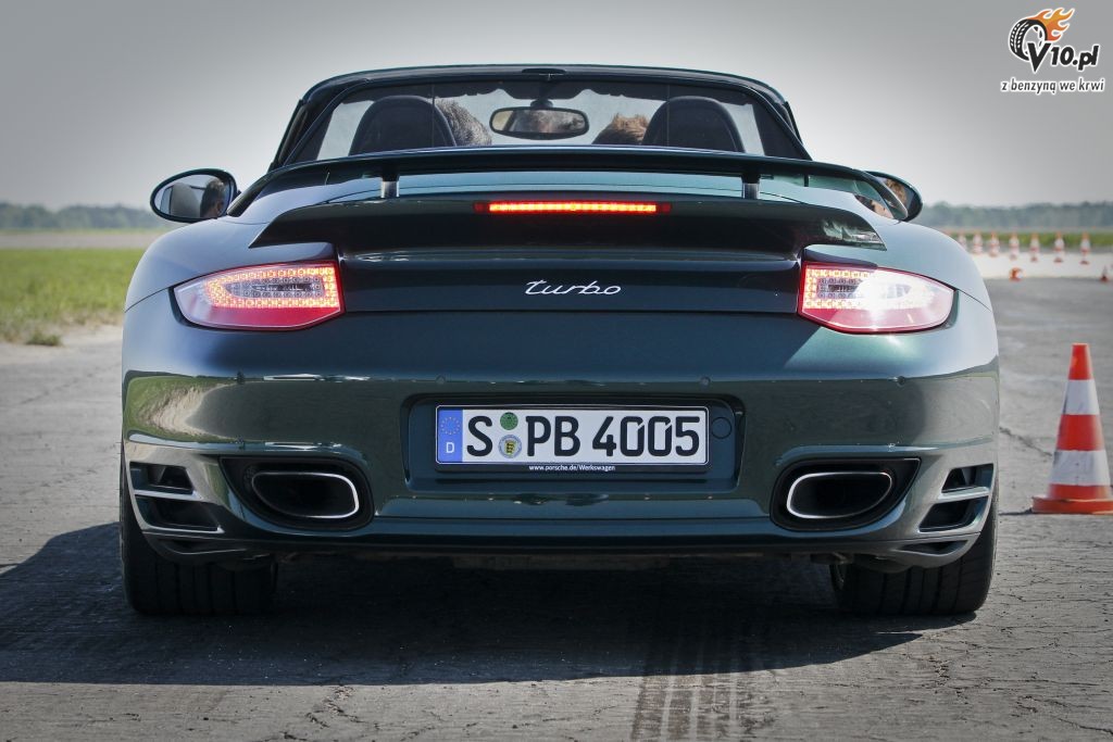 Porsche World Roadshow 2011
